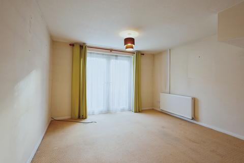 2 bedroom end of terrace house for sale, Marseilles Close, Duston, Northampton, NN5