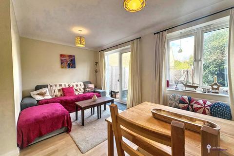 undefined, Astral Gardens, Hamble, SO31
