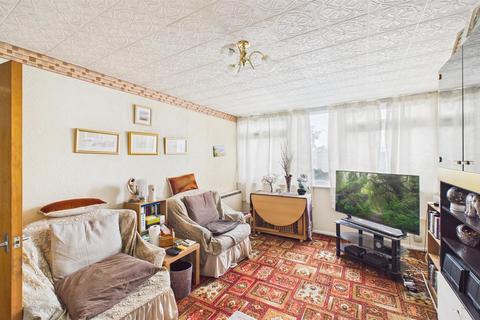 undefined, Grove Hill, South Woodford