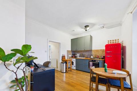 1 bedroom flat to rent, Dunedin Street, Canonmills, Edinburgh, EH7