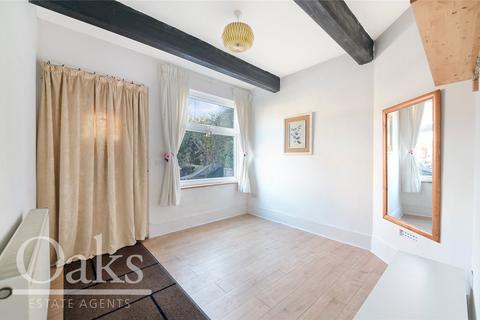 3 bedroom maisonette to rent, Northampton Road, Addiscombe