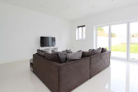 undefined, Court Farm Road, London SE9