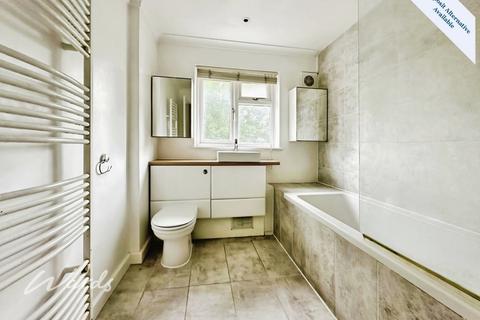 undefined, Loose Road Maidstone ME15