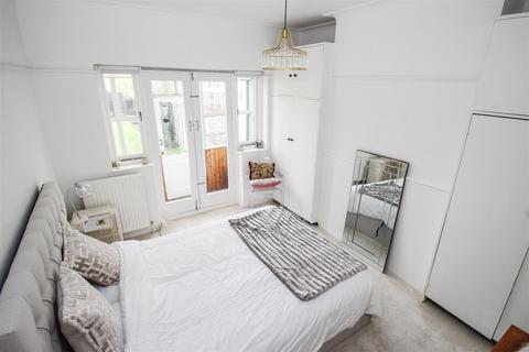 undefined, Southbourne Grove, Westcliff-On-Sea