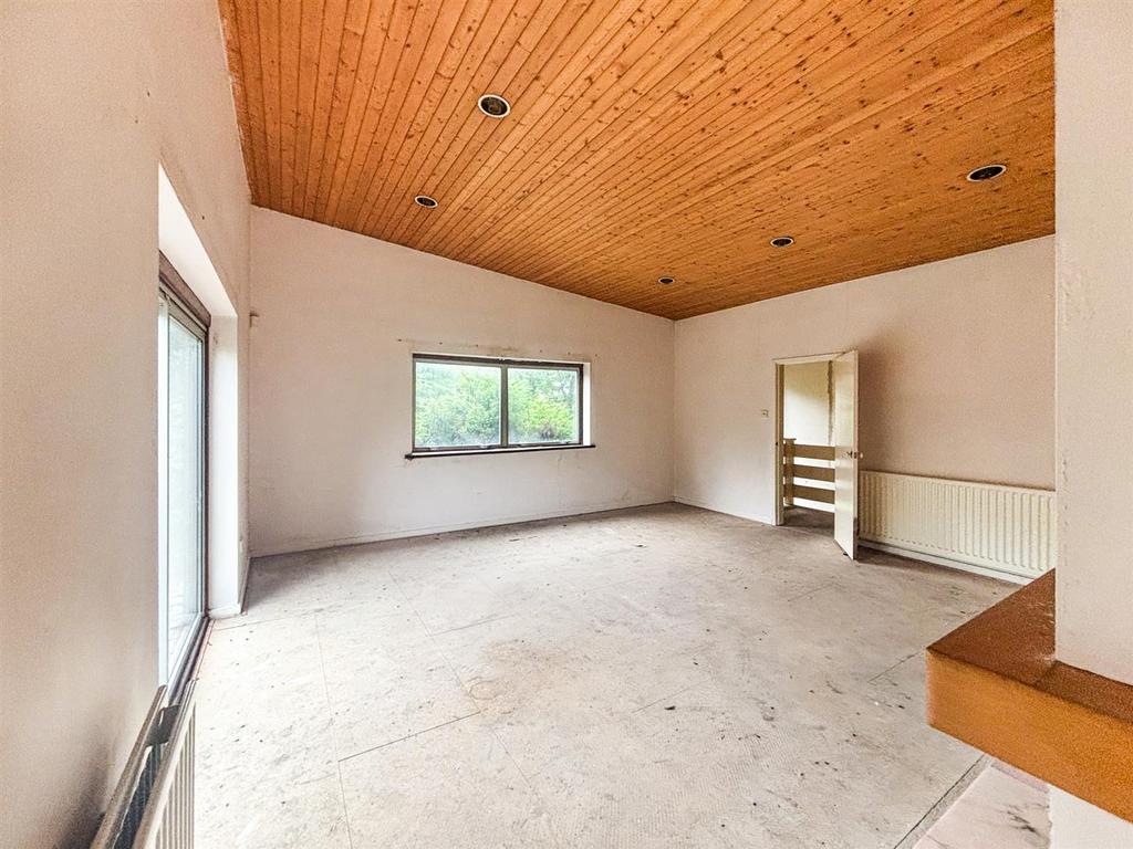 Lounge Additional Photograph