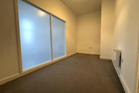 undefined, Vicarage Farm Road, Peterborough PE1