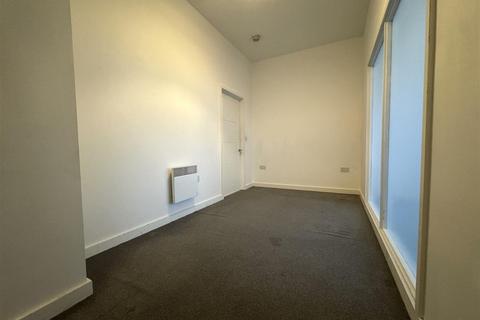 undefined, Vicarage Farm Road, Peterborough PE1