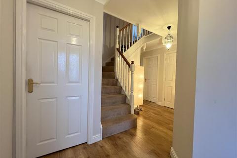 5 bedroom detached house for sale, Thurleigh Close, Pedmore, Stourbridge