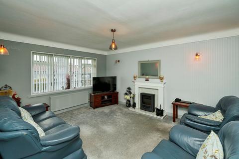 undefined, Links Close, Wallasey CH45