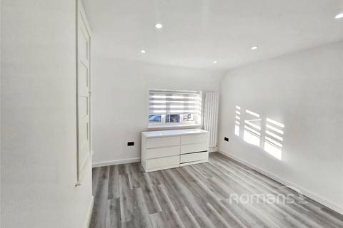 3 bedroom terraced house to rent, Lynwood Crescent, Ascot, Berkshire, SL5