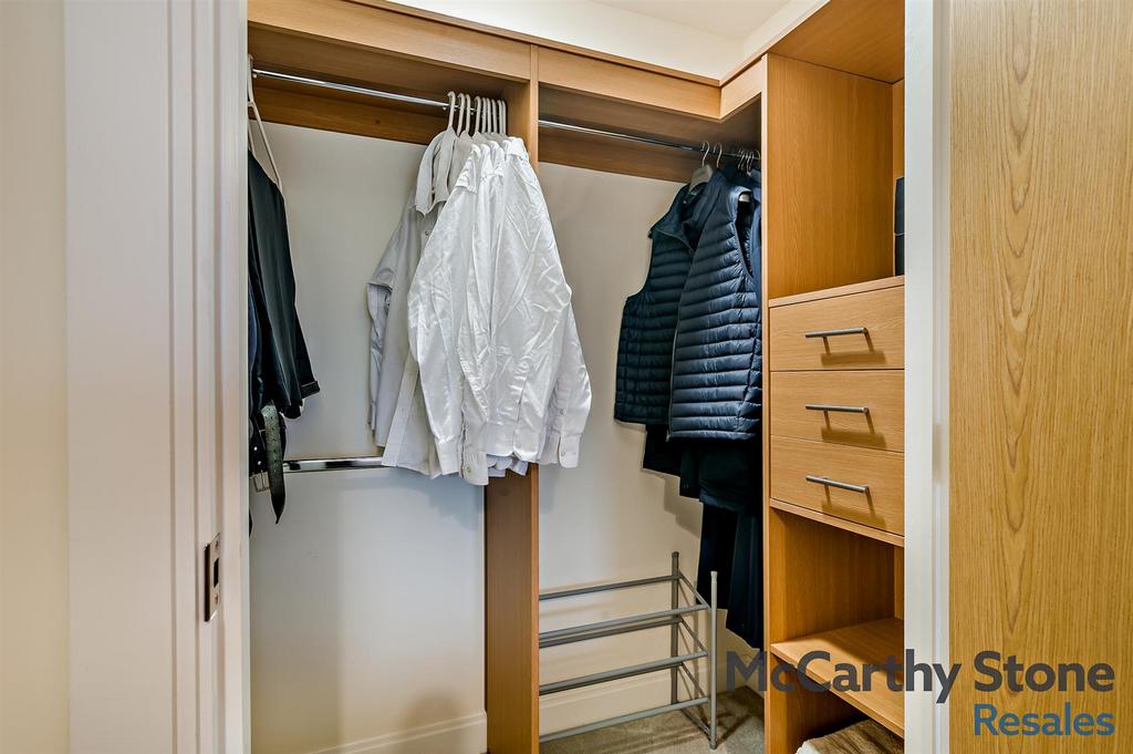 8671157-interior03-800.jpg