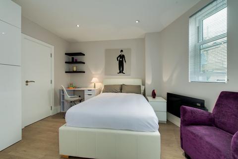 Studio to rent, Lithos Road, London NW3