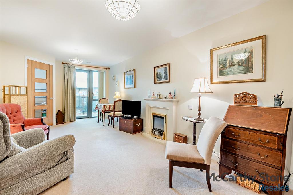 8671525-interior10-800.jpg