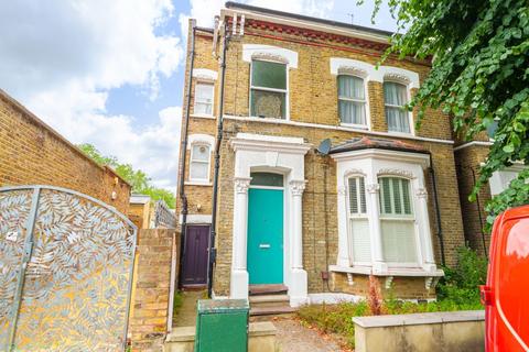 undefined, Gowlett Road, London, SE15