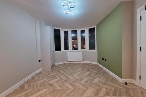 undefined, Spur Road, London
