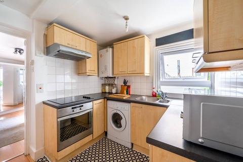 undefined, New Kings Road, Fulham, London, SW6