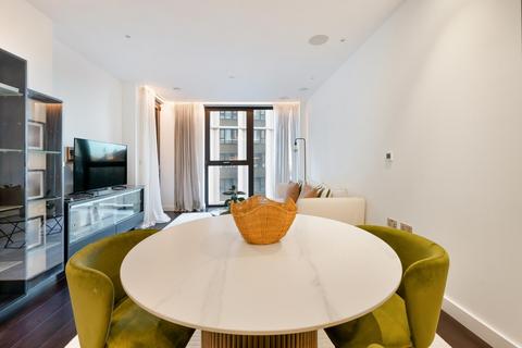 2 bedroom flat to rent, Glacier House, The Residance, Nine Elms, London, SW11