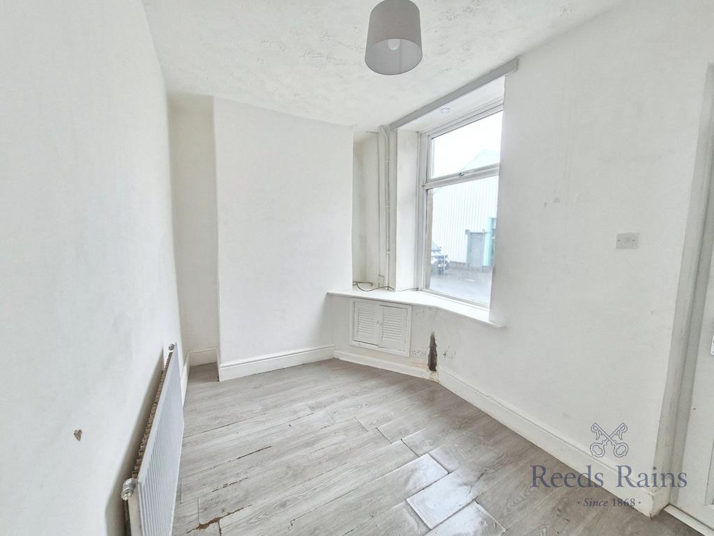Picture No. 06
