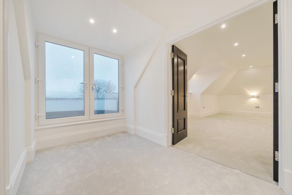 Landing Top Floor