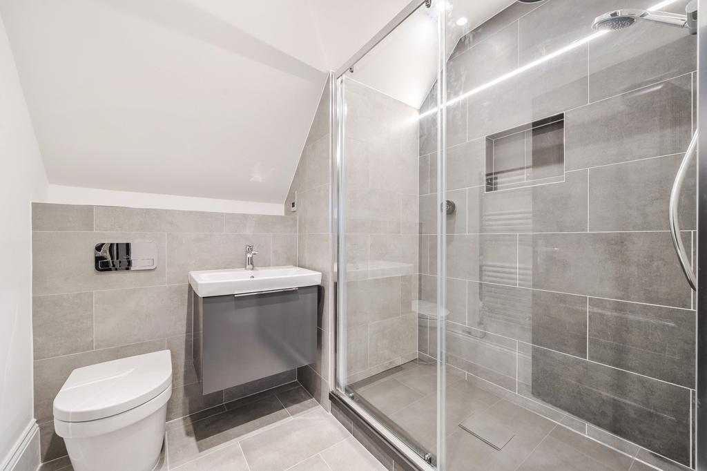 Bedroom 5 En-Suite