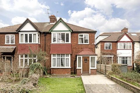 undefined, Whitton Road, Twickenham TW1