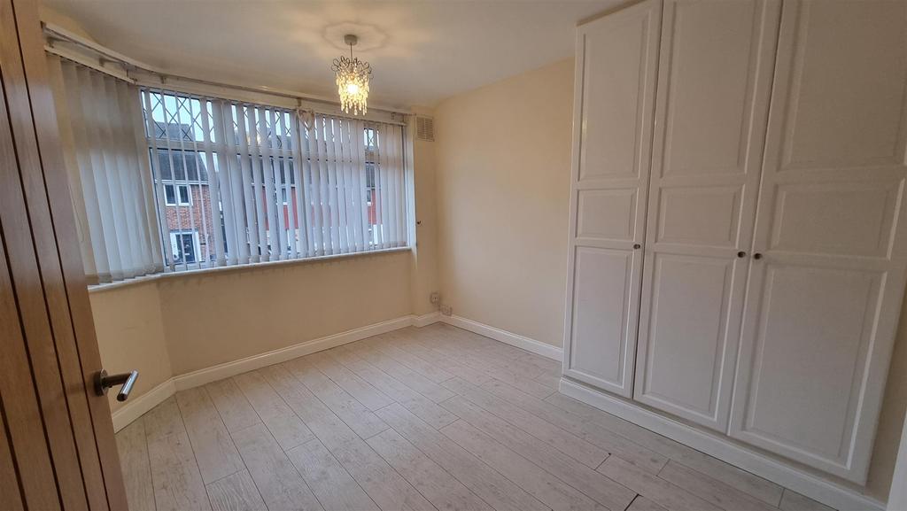 Double Bedroom 1
