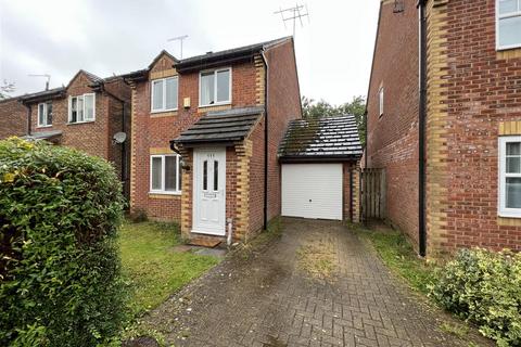 Dunsford Close, Old Town