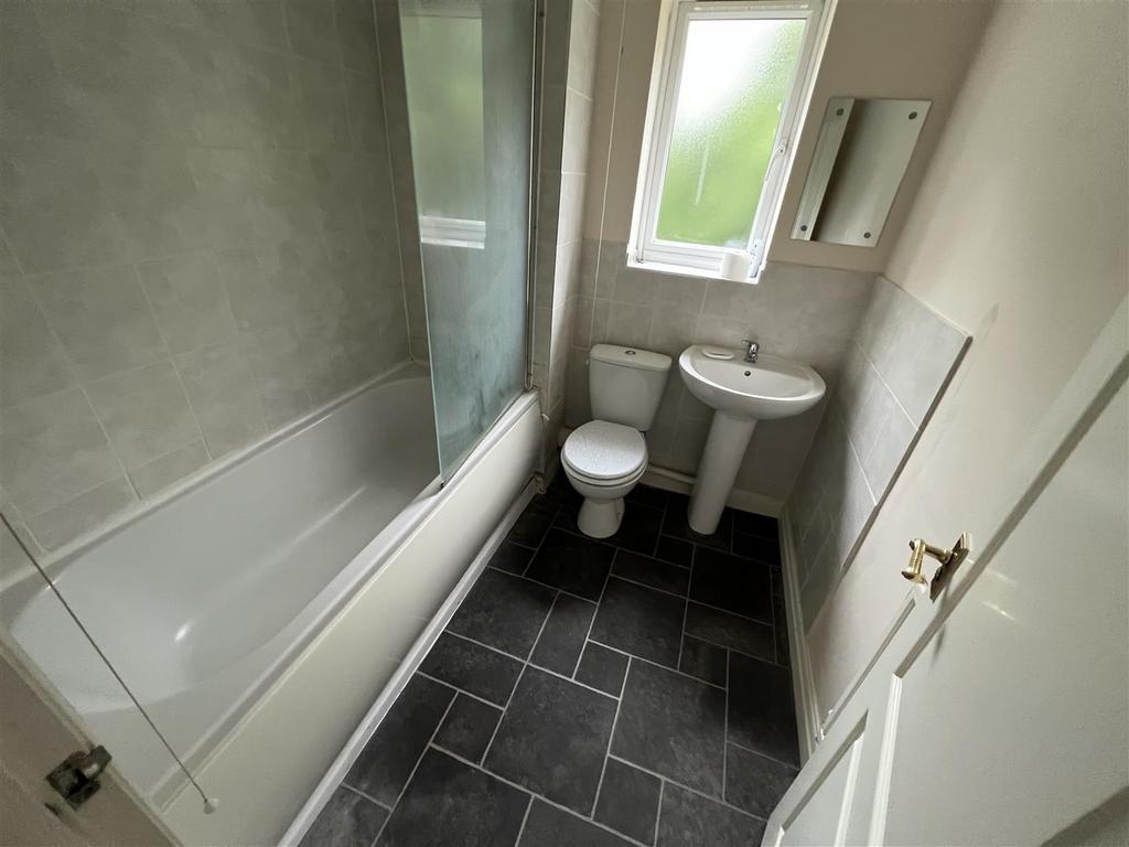 Bathroom.jpeg