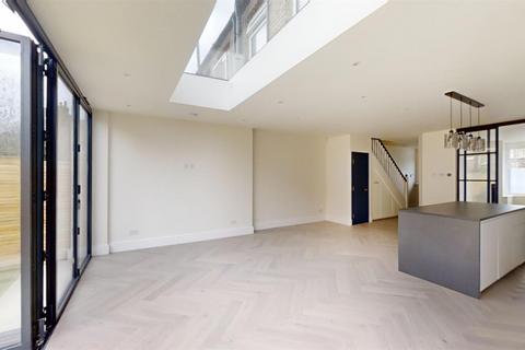 undefined, Oaklands Road, East Sheen, SW14