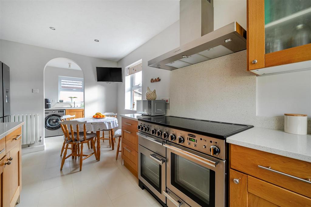 Kitchen/Breakfast Room