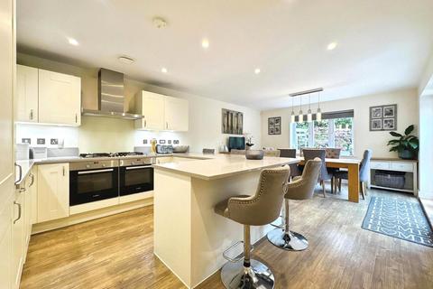 4 bedroom detached house for sale, Wilder Crescent, Spencers Wood, Reading, Berkshire, RG7
