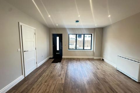 undefined, Godstone Road, Whyteleafe, CR3