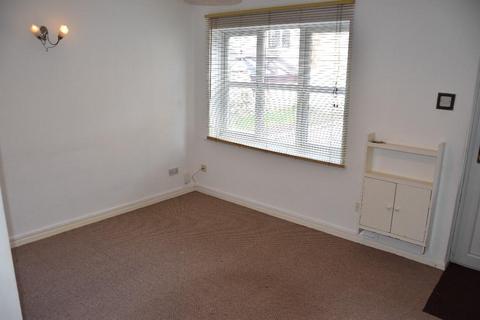 undefined, The Wells, Finedon NN9