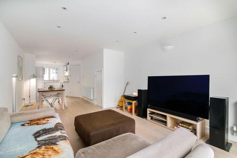 undefined, Stonebridge Road, London