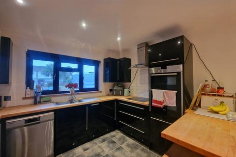 3 bedroom semi-detached house for sale, Church Road, Severn Beach BS35