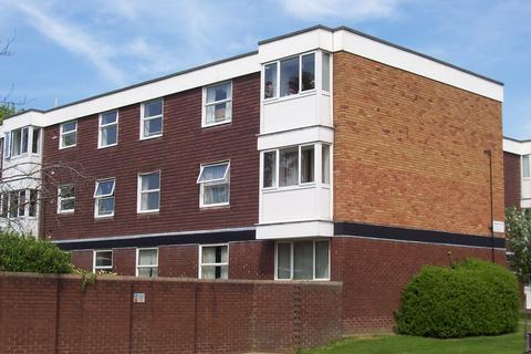 undefined, 2 bedroom First Floor Flat in Chichester
