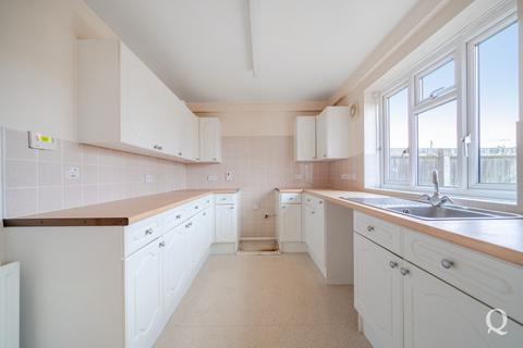 3 bedroom semi-detached house for sale, Newgardens Road, Teynham, Sittingbourne, Kent, ME9