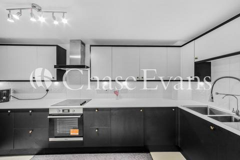 3 bedroom flat for sale, St Davids Square, Isle Of Dogs, London, E14