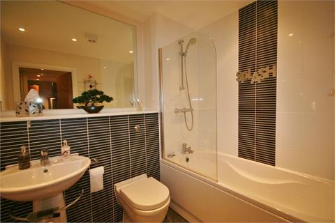 1 bedroom apartment to rent, Meridian Bay, Maritime Quarter, SA1