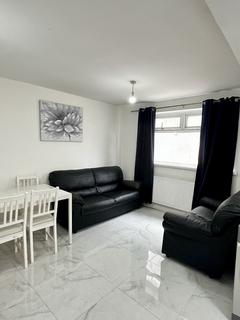 6 bedroom terraced house to rent, Wyeverne Road
