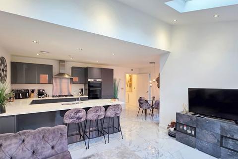 undefined, Fern Green Close, Tyldesley M28