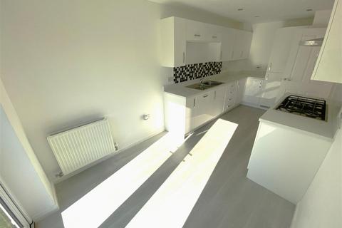 4 bedroom detached house to rent, Morley Carr Drive, Yarm TS15 9FE
