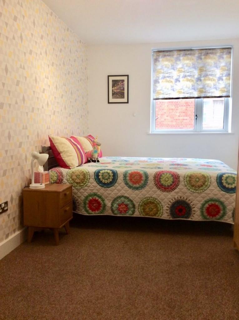 2 Ropewalk 6