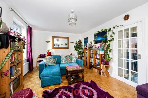 2 bedroom apartment for sale, Ashley Court, Grand Avenue, Hove
