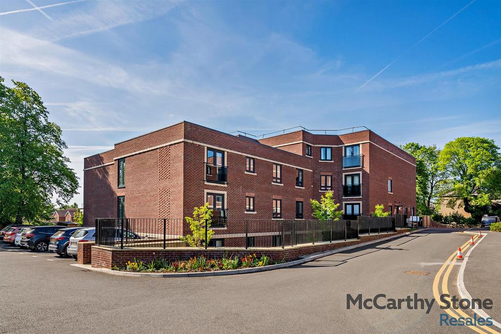 8647872-exterior06-800.jpg