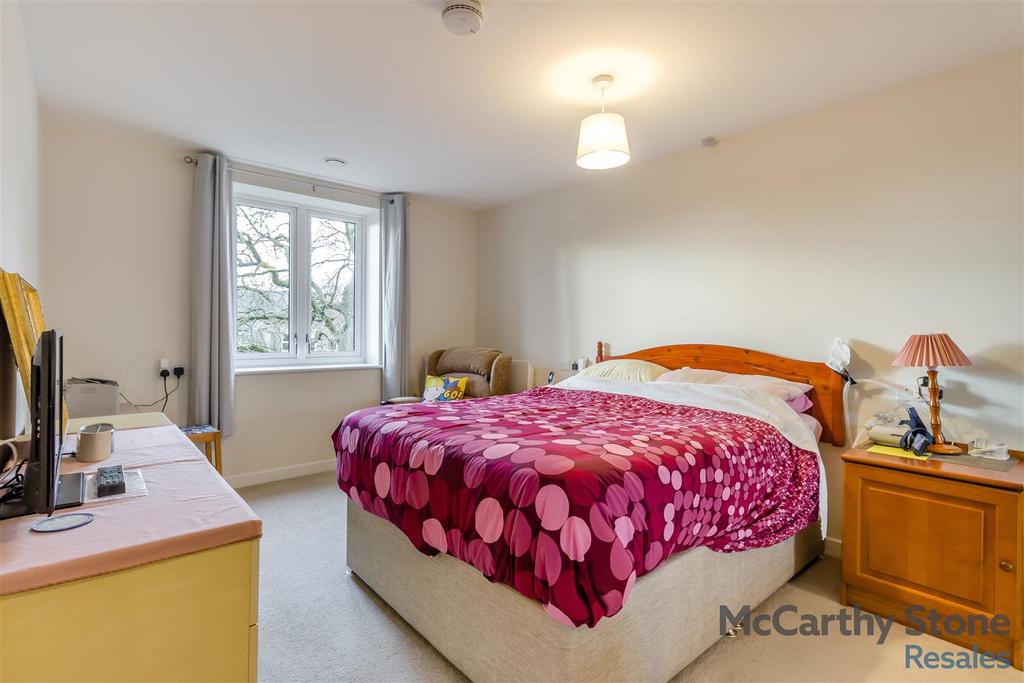 8672430-interior03.jpg