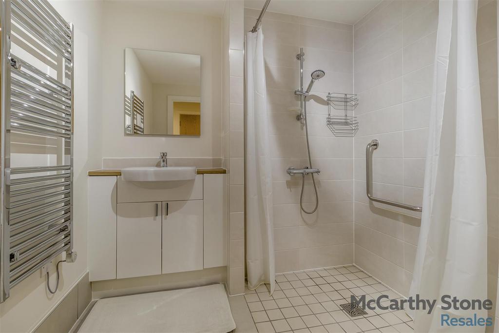 8672430-interior01.jpg