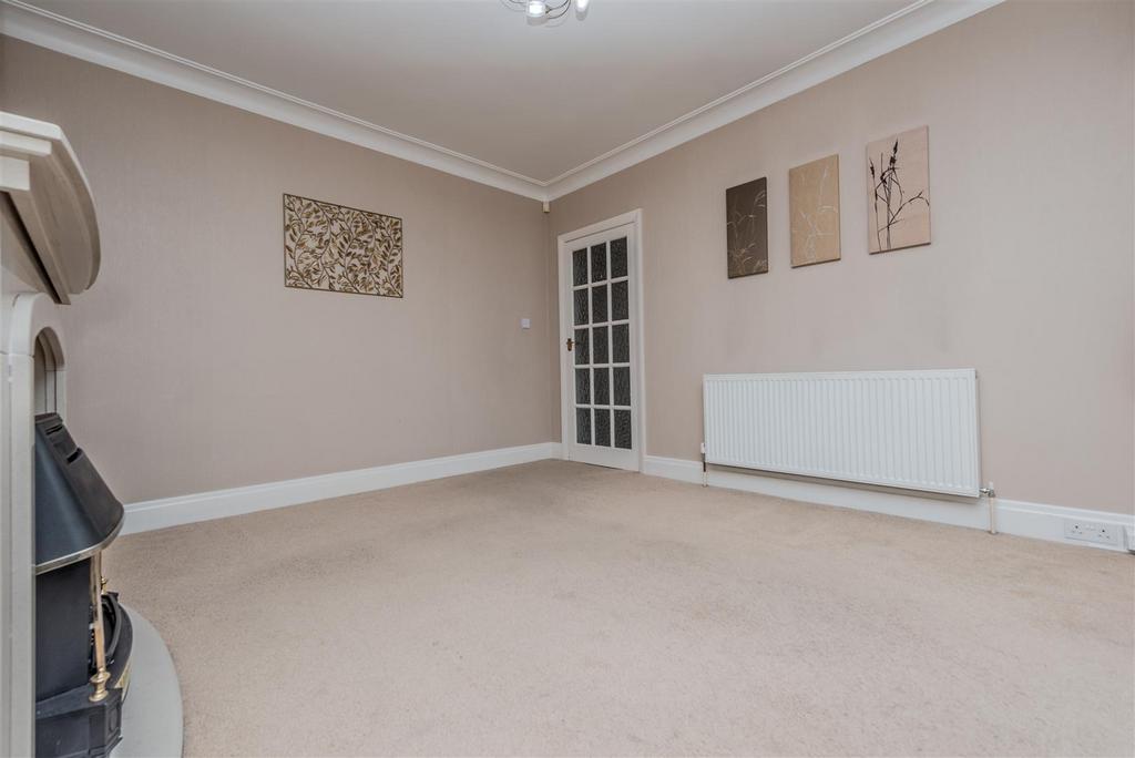 Living Room: