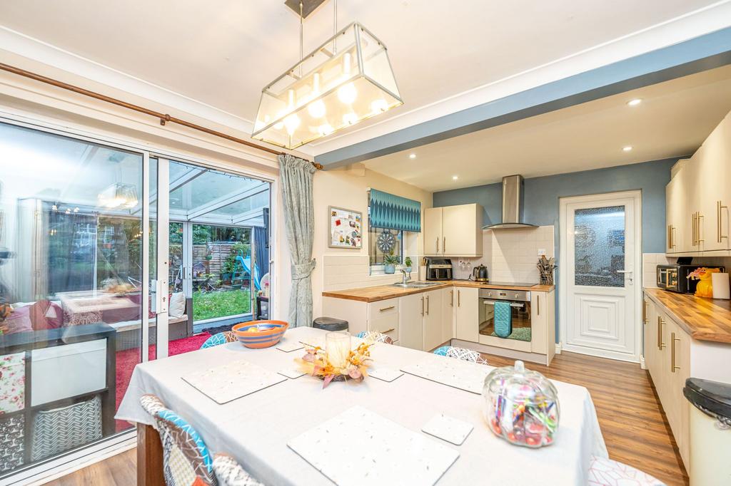 Kitchen Diner