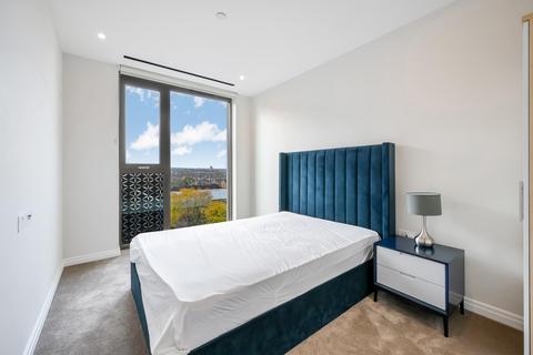 2 bedroom flat to rent, Valentine House, Kings Road Park, London, SW6